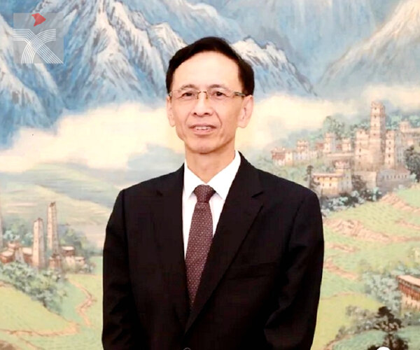  閻曉明出任新一届中國電視藝術家協會主席 央視主持人康輝等13人當選副主席