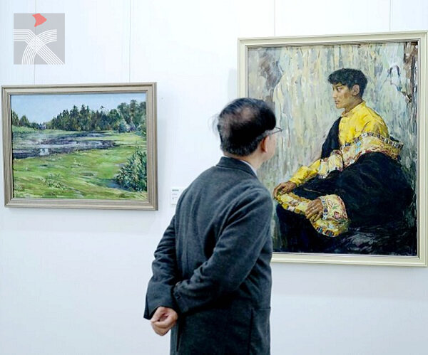 西藏油畫澳門首展開幕 展出27位西藏老中青畫家52幅作品