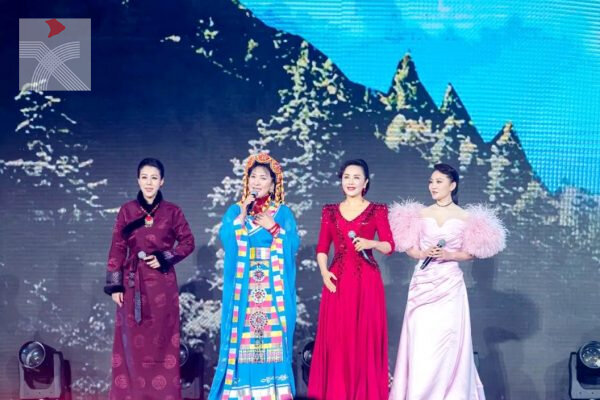 中華文化的深情禮讚 傳承創新的藝術呈現—品味2024年「百花迎春」 | 香港文聯