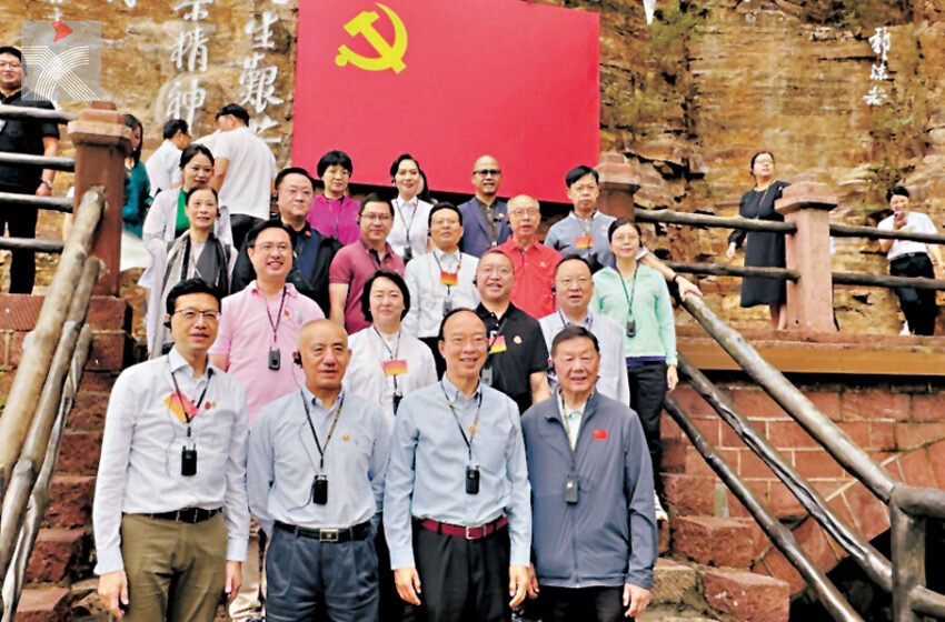  港區全國人大代表團視察河南 盼港青以紅旗渠精神為榜樣