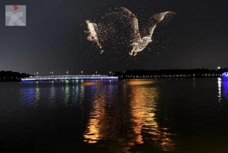  深圳萬架無人機表演驚艷夜空 打破兩項世界紀錄