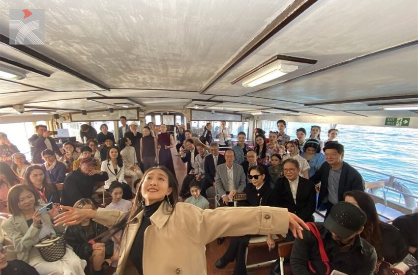  粵港澳大灣區環境舞蹈展香港站 舞者於天星小輪上熱舞渡維港獲喝采