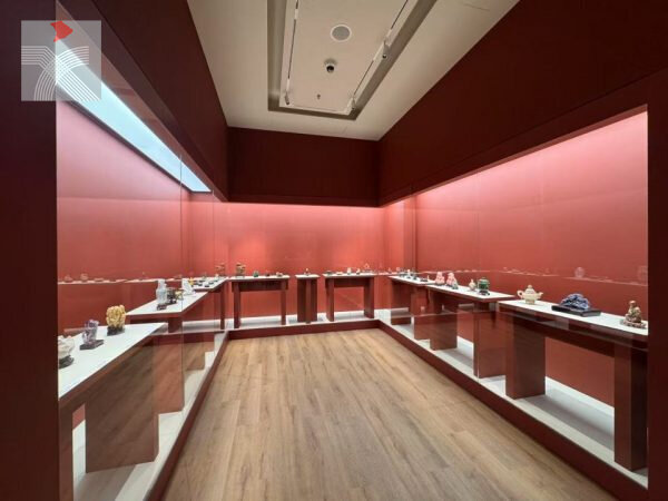 一新美術館呈獻年度重點展覽「一新亮點」首展——《溢彩穹蒼：小月樓、頌德堂彩色玉石雕刻收藏》