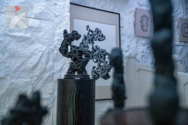 展覽《虛藝》呈現多媒介作品 探討自然與人工的衝突