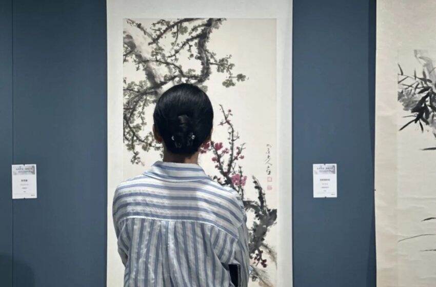  集古齋聯合太和藝術空間舉辦「知白守黑 如蓮化境——劉知白的潑墨世界」展覽