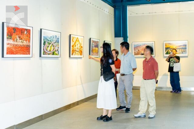  「嶺南潮聲」2025粵港澳大灣區攝影作品展中山開幕