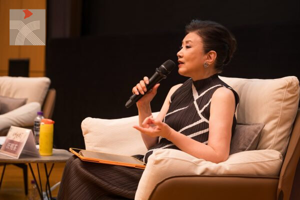 汪明荃現身《大師傳藝・尋古知新》講座 回顧演藝人生 詮釋自愛、自強與自信